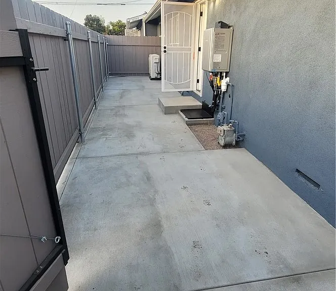1605 E Santa Ana St — Photo 23