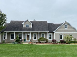 9467 Tiger Lily Dr SE, Caledonia, MI 49316