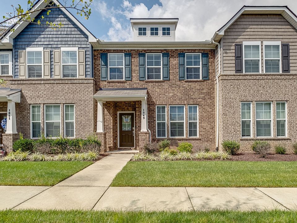 1st image of 1049 Henley Pvt Ln