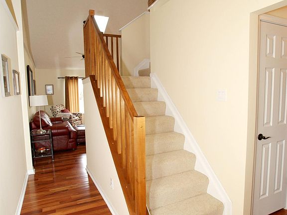 4th image of 4202 Eastvillage Dr