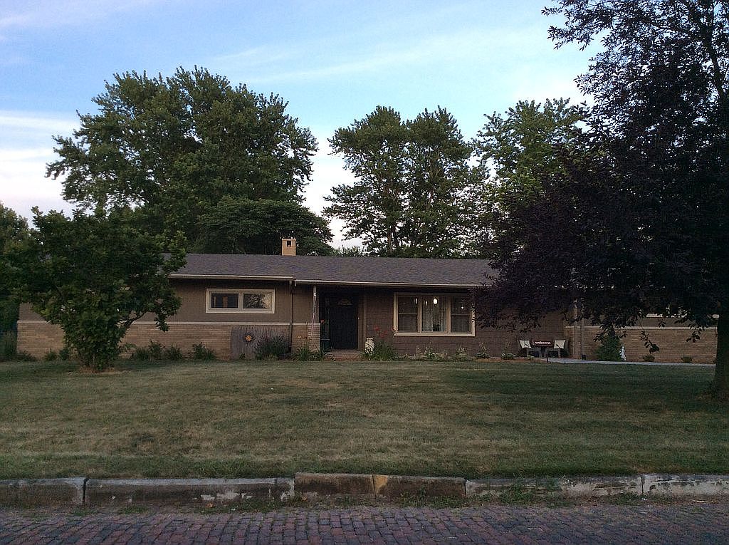 1001 Maple Ave, Minonk, IL 61760 Zillow
