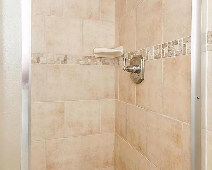 1806 E Pratt St — Photo 14