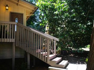 10731 SW 111th Pl, Vashon, WA 98070