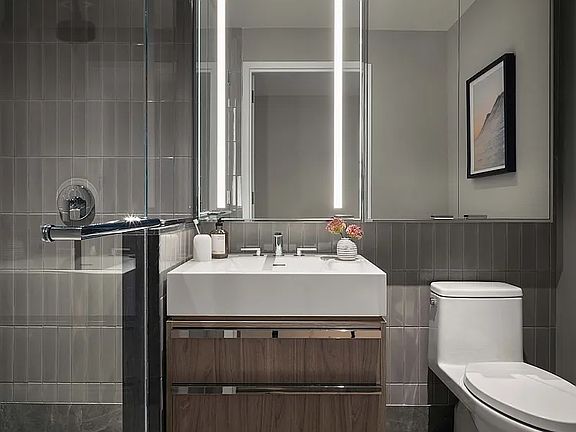 5th image of 455 10th Ave #29D