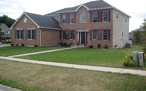 2nd image of 35036 N Ellen Dr