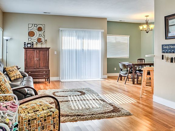 3rd image of 12823 S Stormy Meadow Dr