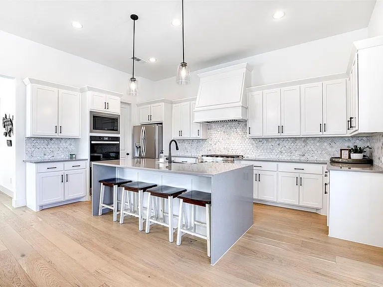 3117 Maidenhair Ln — Photo 12