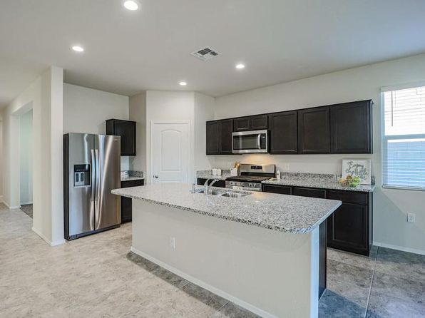 30802 W Mitchell Dr