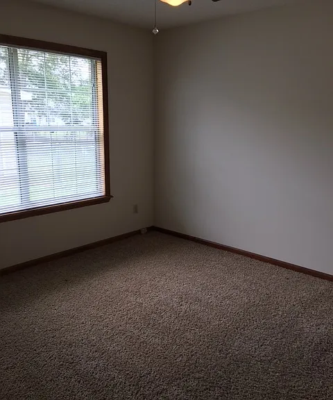 2314A Pineview Dr — Photo 5