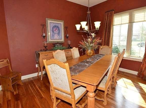 WELCOMING FOYER w/HWF!