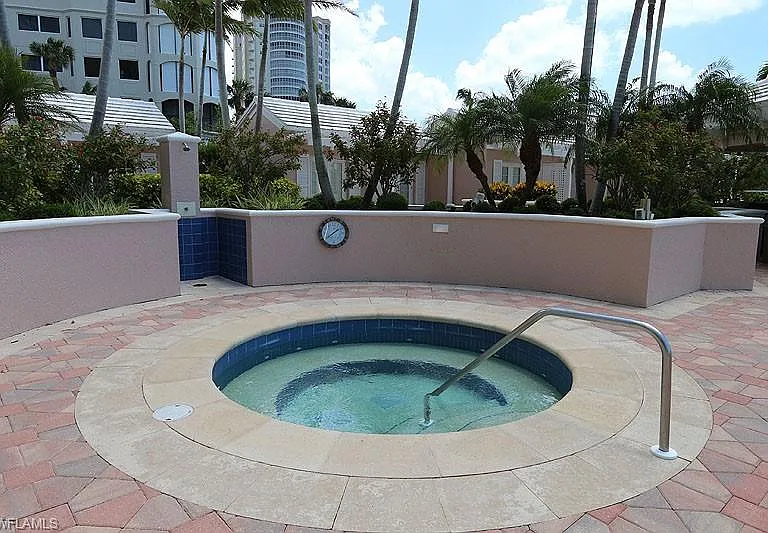 8231 Bay Colony Dr #1604 — Photo 32