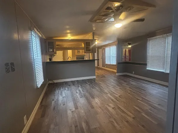7684 State Highway 75 S Trailer 44, Huntsville, TX 77340