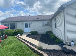 1940 Riverview Dr, Defiance, OH 43512