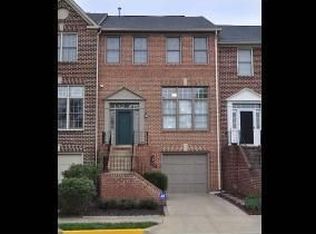 46725 Lynnhaven Sq, Sterling, VA 20165