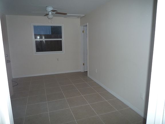 4th image of 1735 30th Ave N