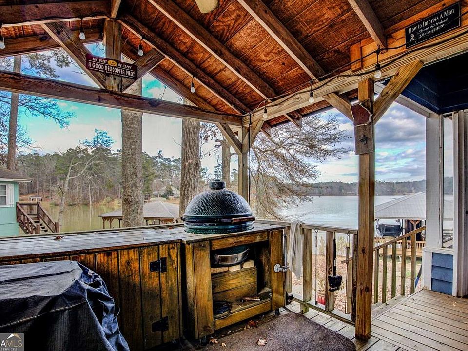 16th image of this home