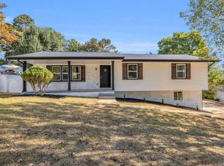 1623 Colorado St, Hixson, TN 37343