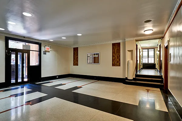 Rented by A&E Real Estate Management | media 2