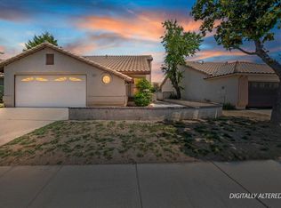 962 Oakland Hills Dr, Banning, CA 92220