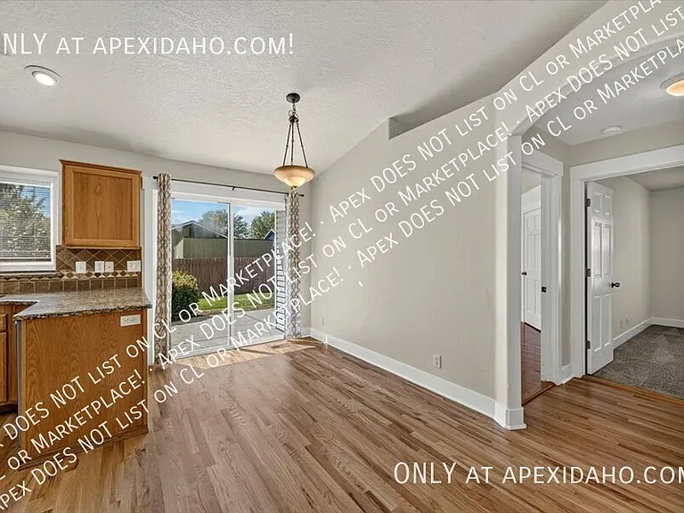 5329 N Forbes Ave — Photo 8