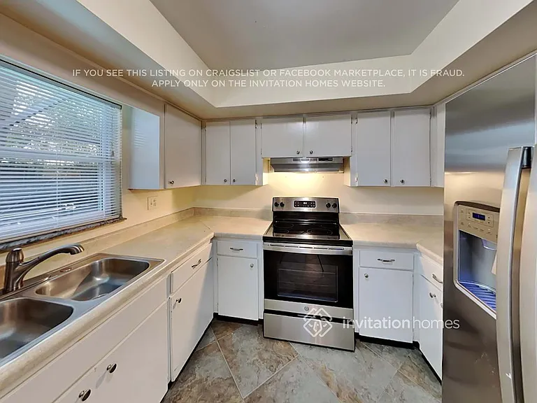 424 Crosswinds Dr — Photo 7