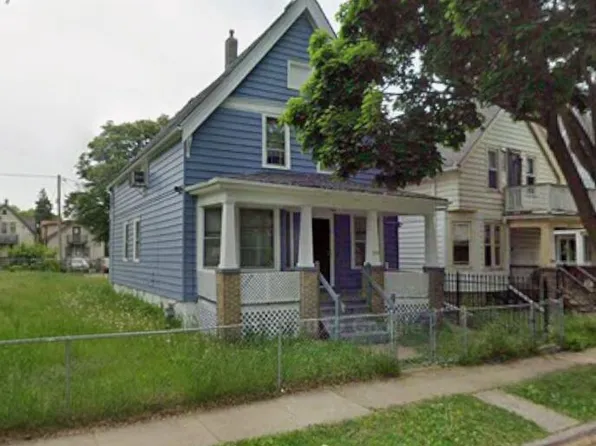 2534 North 28th STREET, Milwaukee, WI 53210