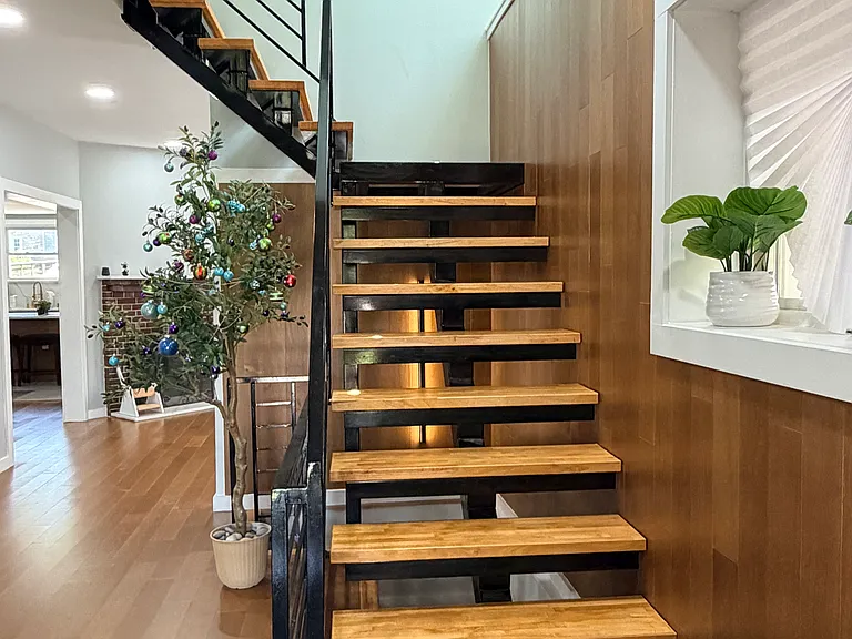 123 Bryn Mawr Ave — Photo 9