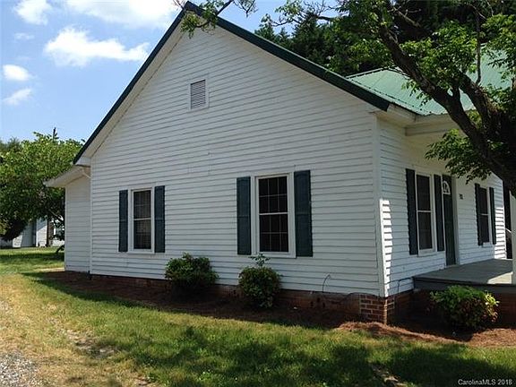 3rd image of 545 S Eastway Dr