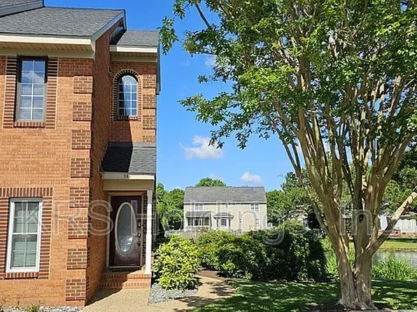 200 Mainsail Dr, Hampton, VA 23664