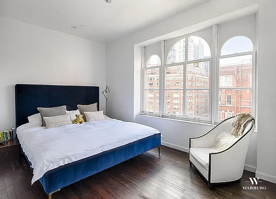 Rented by Warburg | media 20