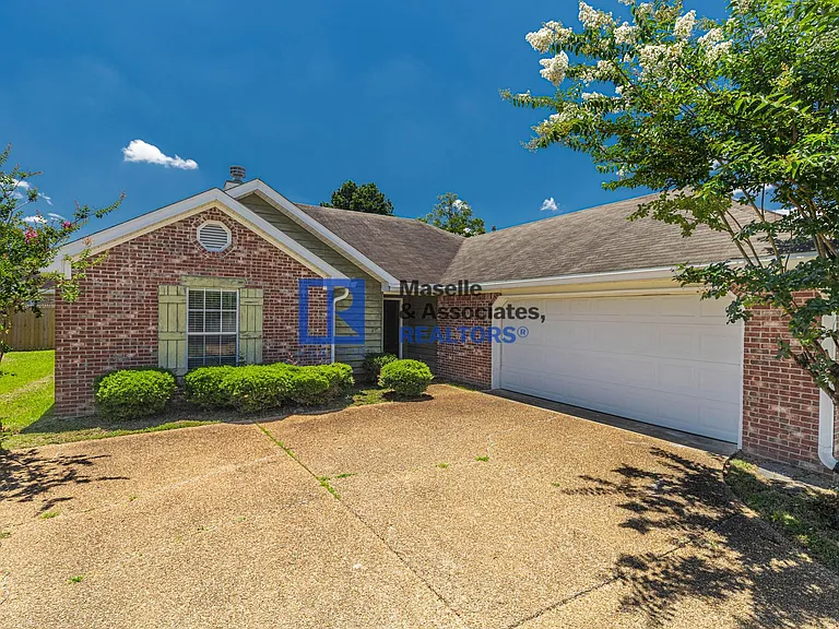 624 Post Oak Pl — Photo 6