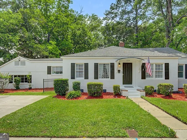 1323 E 53rd St, Savannah, GA 31404