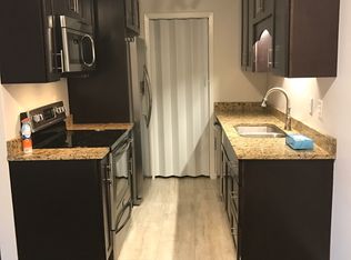 1660 Cedarwood Dr APT 241, Westlake, OH 44145