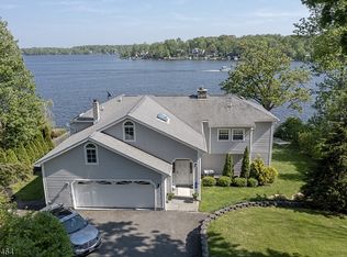 4 Sunken Rd, Branchville, NJ 07826