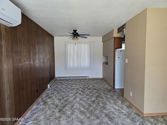 3rd image of 806 Westwood Ave