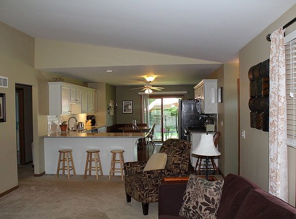 5th image of 325 Ozier Dr