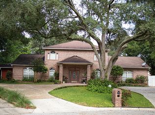 8 Gunn Cir, Pensacola, FL 32506