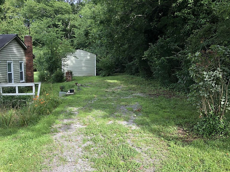 2nd image of 660 Nonaville Rd