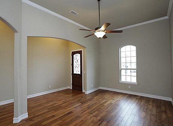3rd image of 4189 Vista Terrace Dr