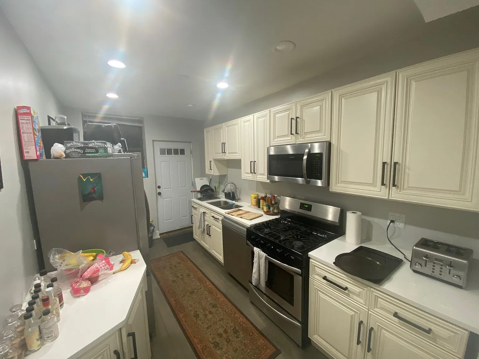 2 bed, 1150 sqft, $2,995 — Photo 4