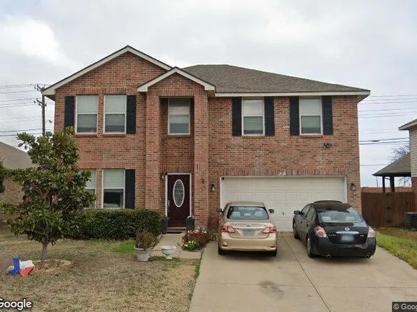2028 Swenson Ct, Grand Prairie, TX 75052