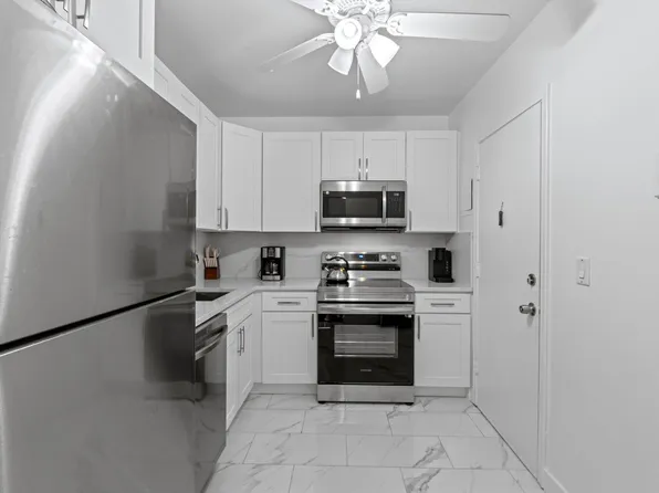 418 S Cypress Road #128, Pompano Beach, FL 33060