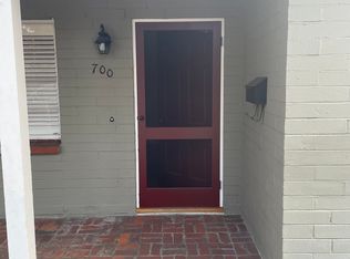 700 Kingsley Ave, Palo Alto, CA 94301