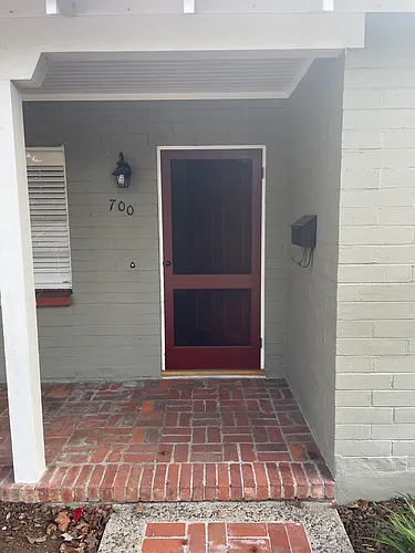 700 Kingsley Ave Photo 1