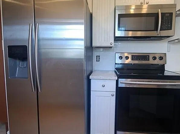 13350 SW 1st St APT 110P, Pembroke Pines, FL 33027