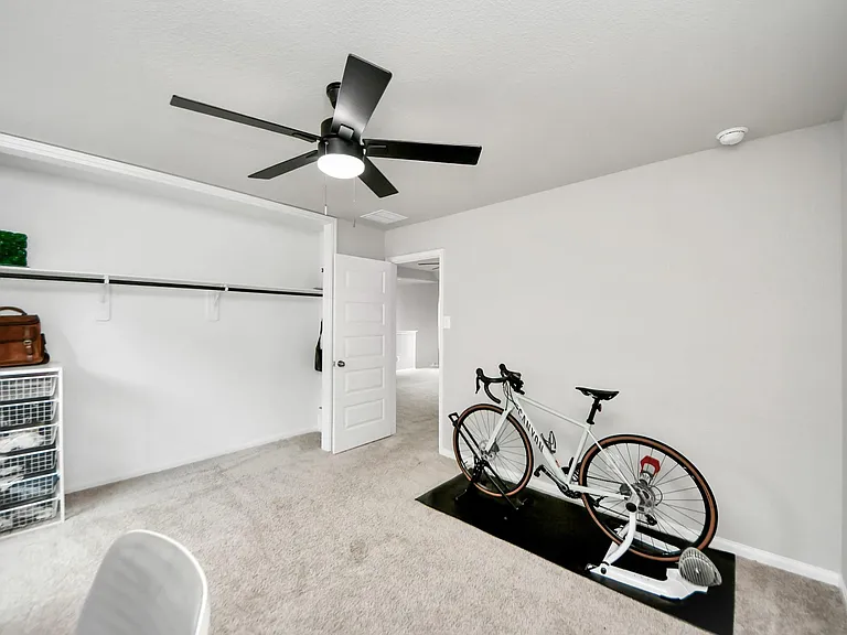 2473 Carp Dr — Photo 32