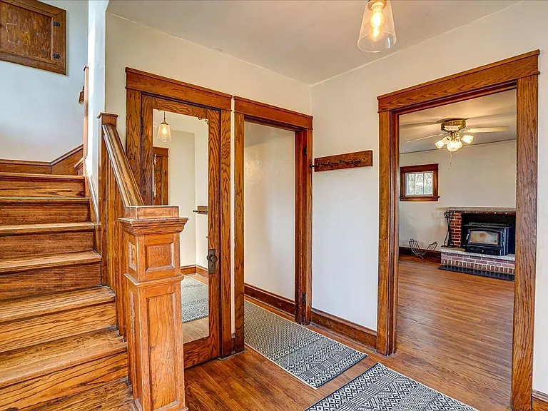 513 Troy Dr — Photo 5