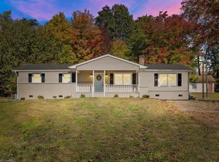 193 Holly Hill Dr, Reidsville, NC 27320