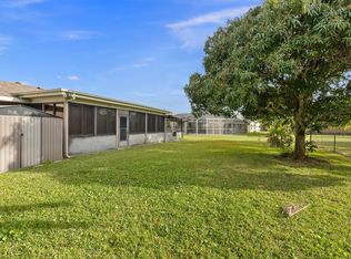 2146 SE Dolphin Rd, Port Saint Lucie, FL 34952