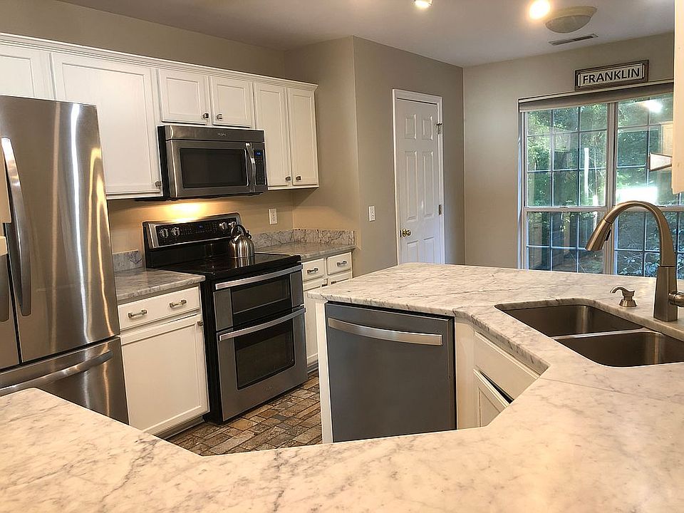 Carrara Marble Counter Tops